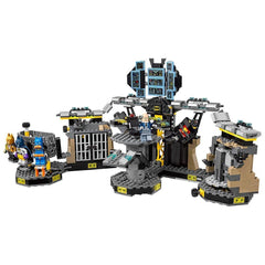 Batcave Break-in - LEGO - Building blocks - ShopYourBlocks