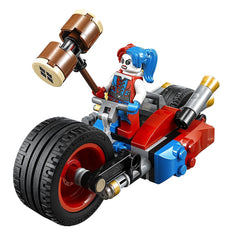 Batman™: Gotham City Cycle Chase - LEGO - Building blocks - ShopYourBlocks